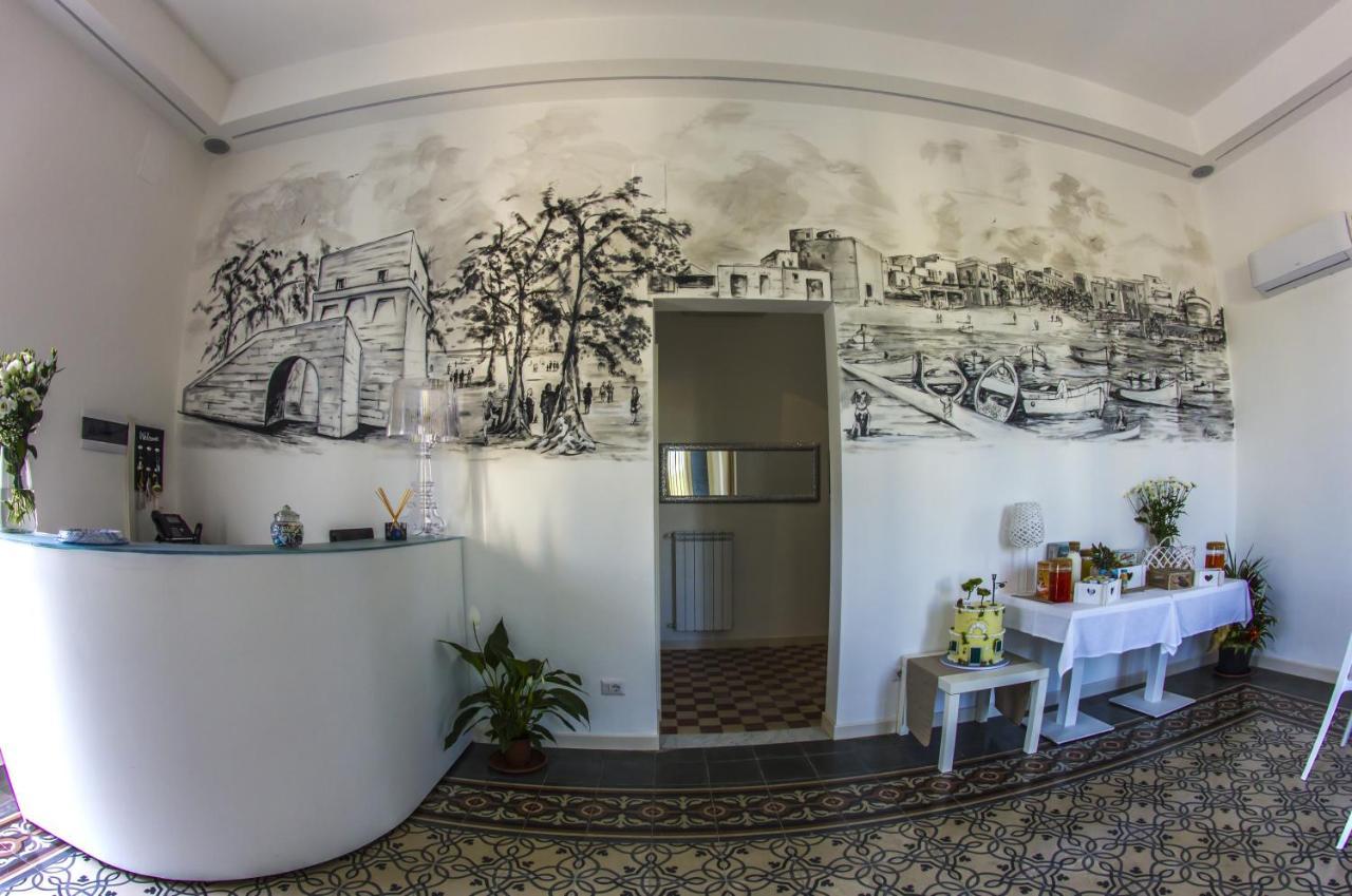 Villa Adelaide Suite & Room Torre A Mare Exterior photo