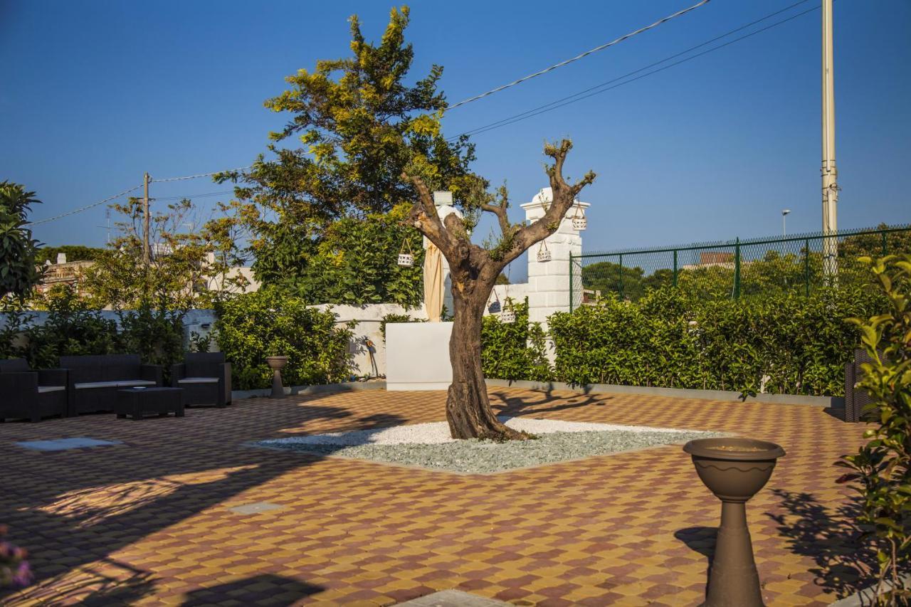 Villa Adelaide Suite & Room Torre A Mare Exterior photo