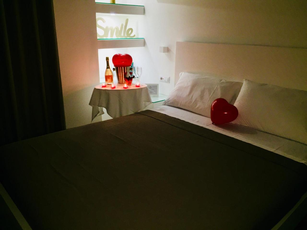 Villa Adelaide Suite & Room Torre A Mare Exterior photo